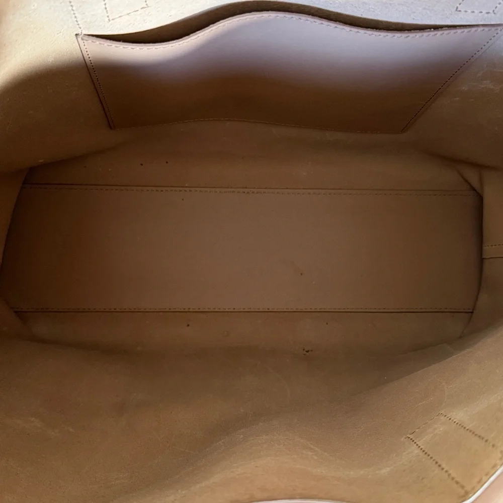 Everlane tan leather tote bag with Cuyana organizer insert - Picture 3 of 10